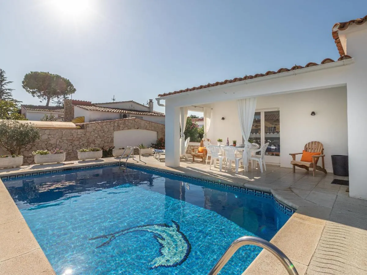 אמפוריבראבה Holiday Home Montgri By Interhome