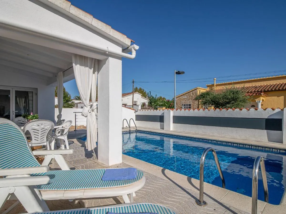אמפוריבראבה Holiday Home Montgri By Interhome 0*,